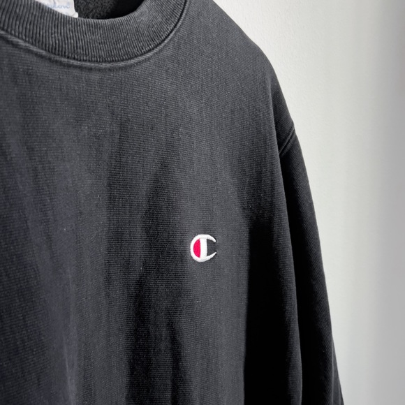 Champion Reverse Weave Crewneck Sweatshirt - Picture 4 of 6